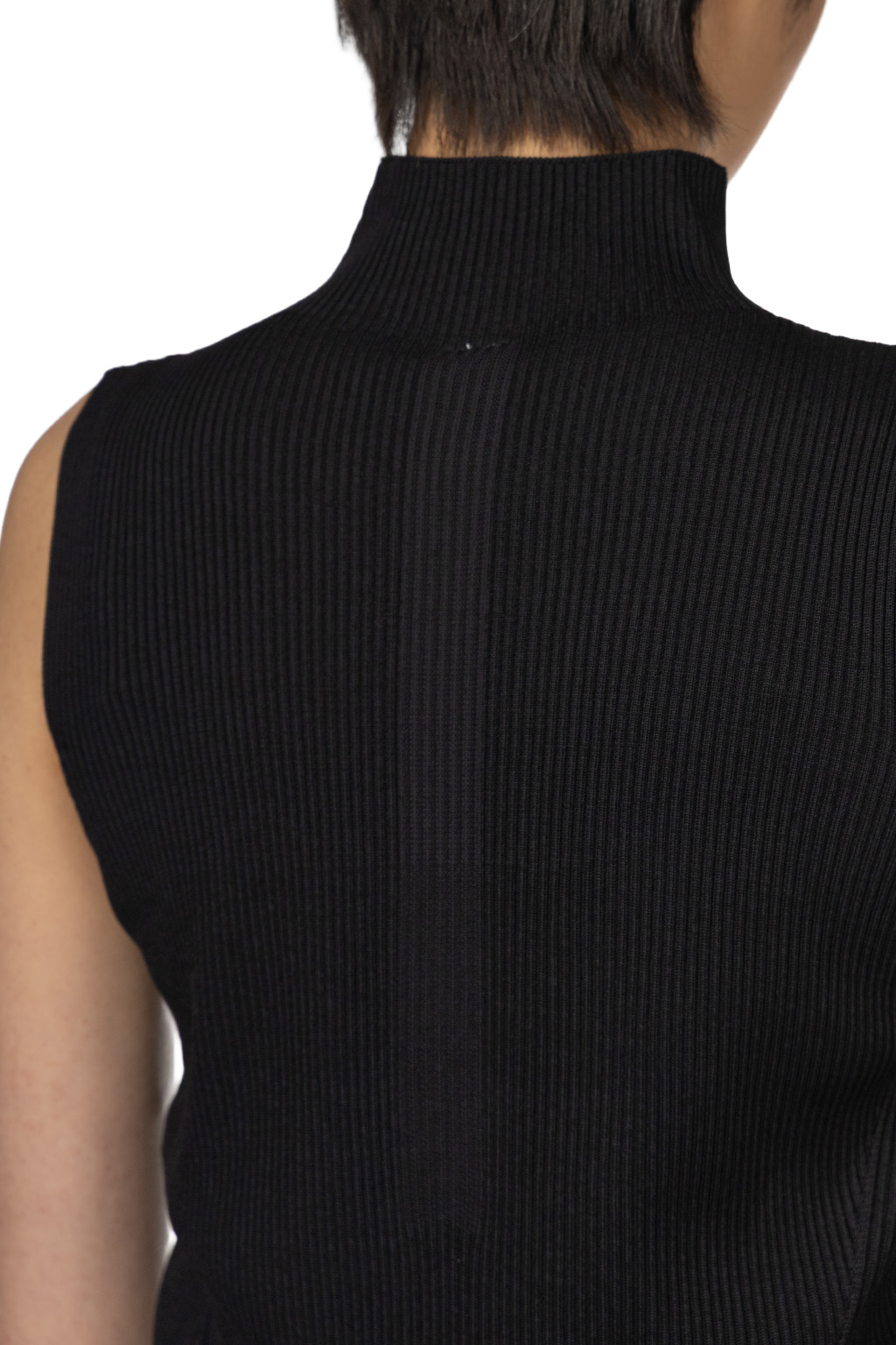 CFCL - Portrait Sleeveless Top - Black